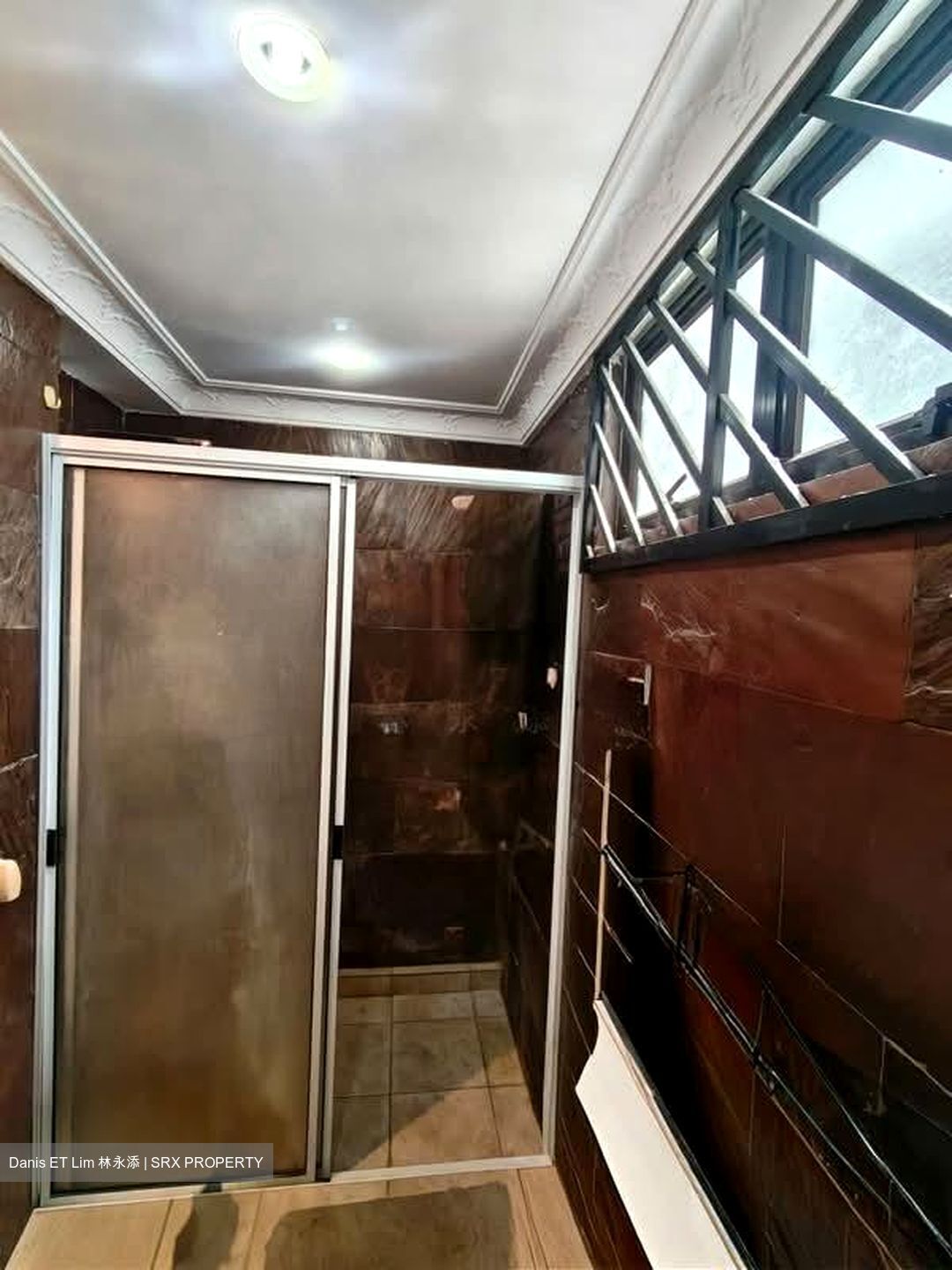 Blk 240 Lorong 1 Toa Payoh (Toa Payoh), HDB Executive #533863621